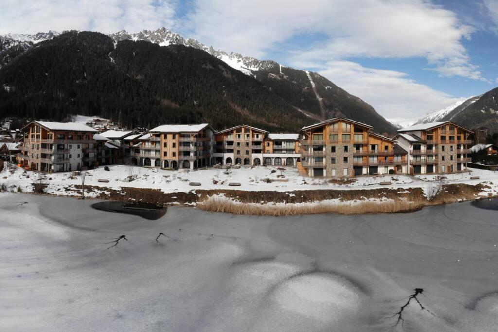 chic appart 6 pers dans résidence luxueuse La Cordee wellness gym piscine OUVERT et télétravail Chamonix Mont Blanc Exterior foto
