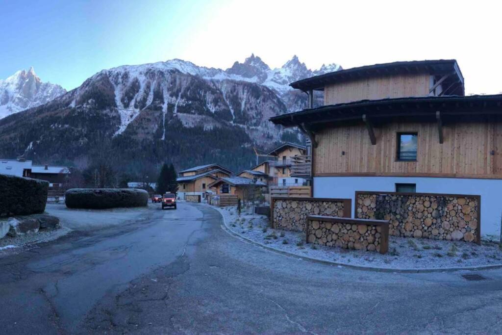 chic appart 6 pers dans résidence luxueuse La Cordee wellness gym piscine OUVERT et télétravail Chamonix Mont Blanc Exterior foto