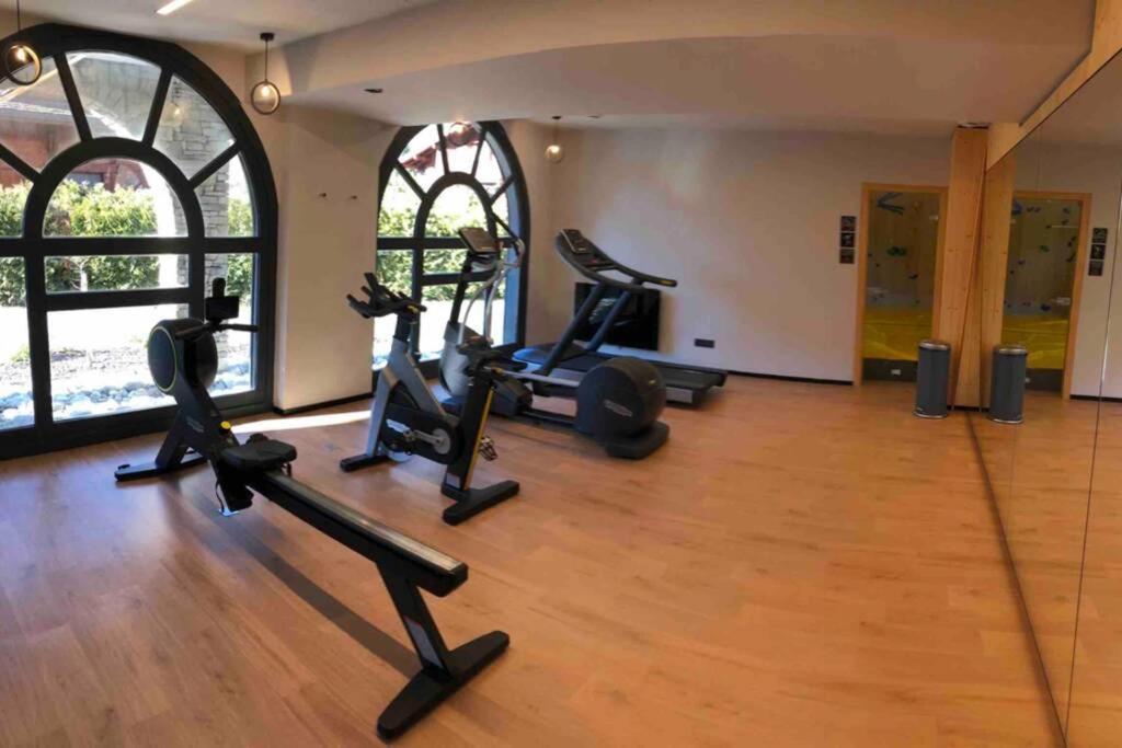 chic appart 6 pers dans résidence luxueuse La Cordee wellness gym piscine OUVERT et télétravail Chamonix Mont Blanc Exterior foto